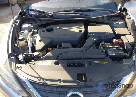 2017 Nissan Altima 2.5 S z USA, uszkodzony, nr VIN 1N4AL3AP5HN337485